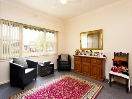 27 Grammar Street, Wendouree, VIC 3355