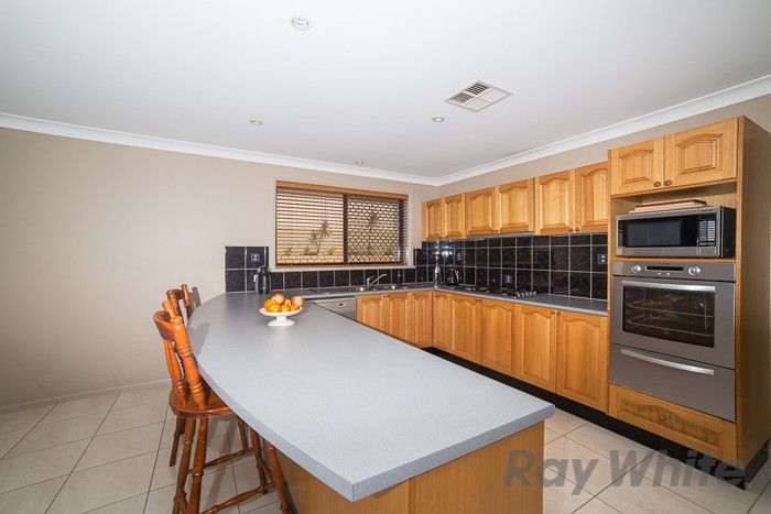 12 Atlas Grove, Cameron Park, NSW 2285