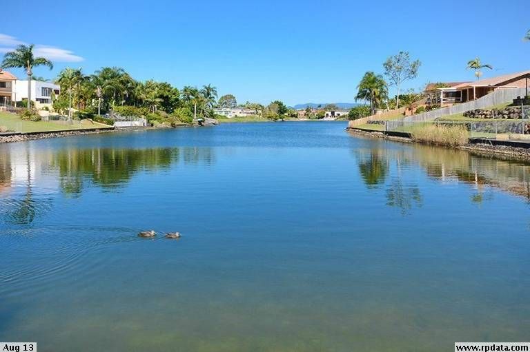 8 Marbella Drive, BENOWA, QLD 4217