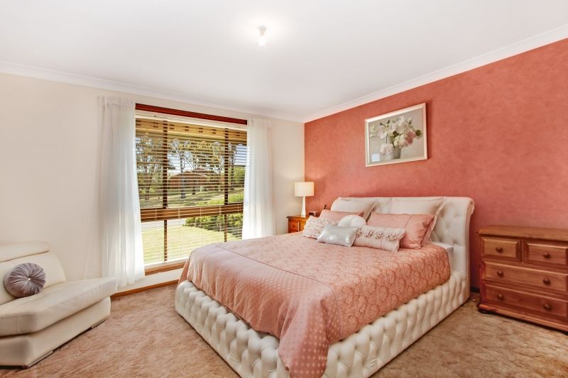 30 Benghazi Street, Bossley Park, NSW 2176