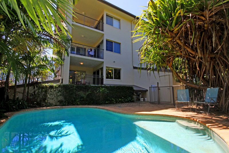 2/311  Bradman Avenue, MAROOCHYDORE, QLD 4558