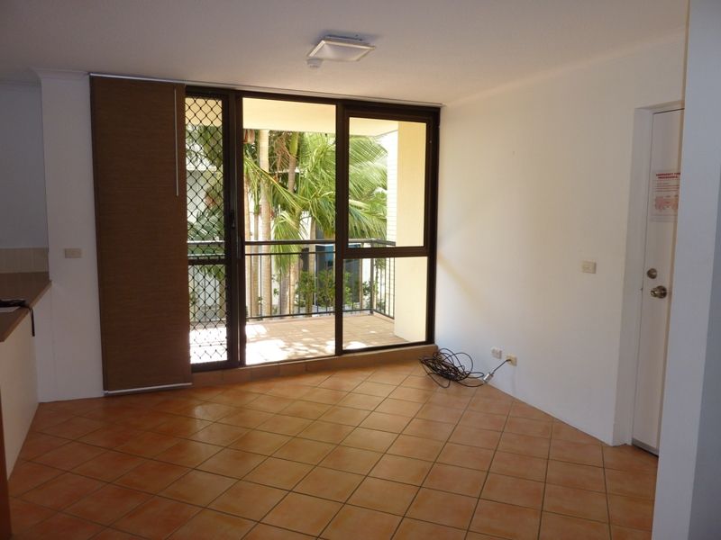 2/150 Duporth Avenue, Maroochydore, QLD 4558