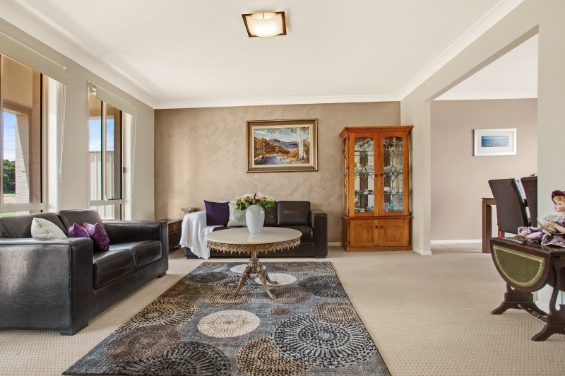 30 Golden Wattle Crescent, Thornton, NSW 2322