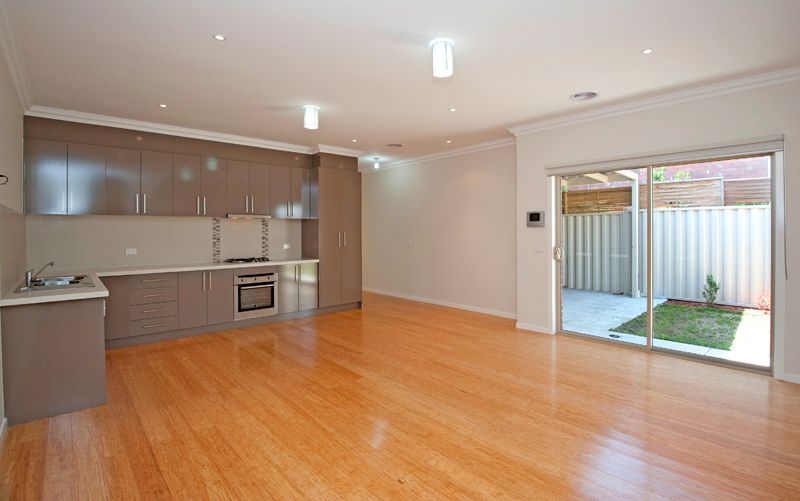 17 Wright Street, Reservoir, VIC 3073