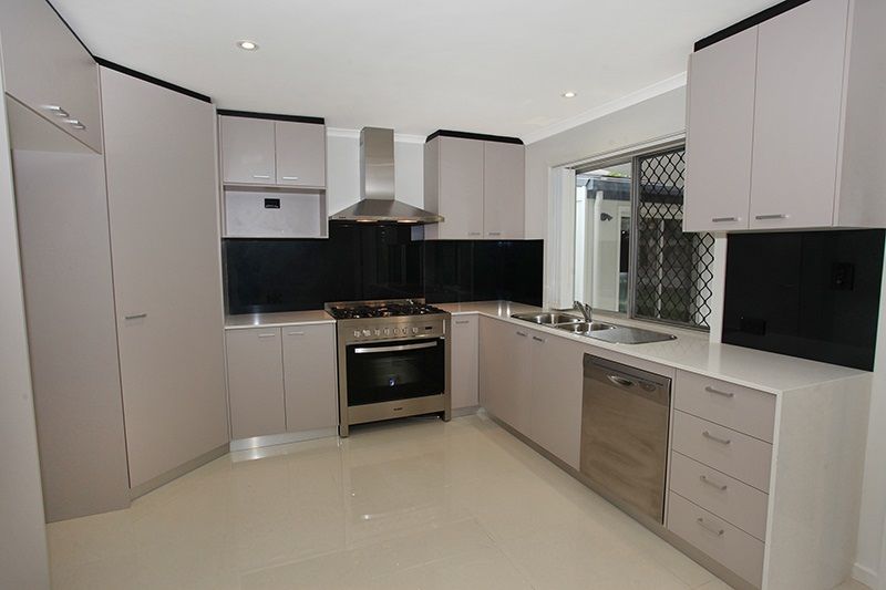 38 Mulgani Street, Warana, QLD 4575