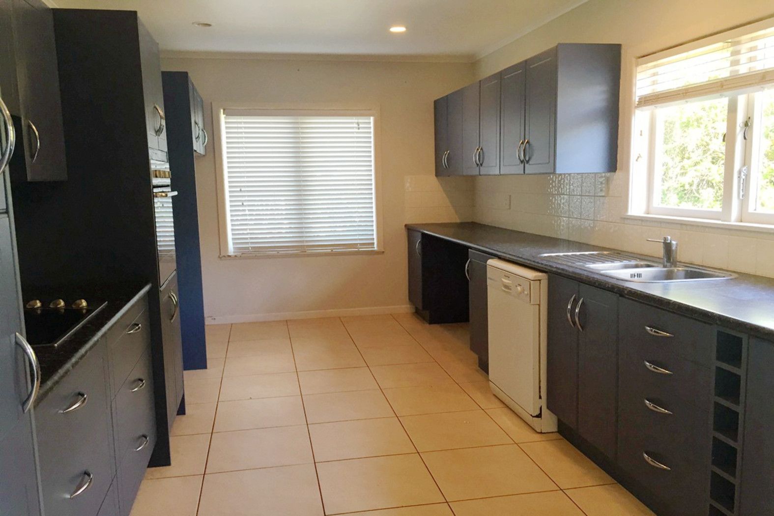 2 Garadice Road, Rothesay Bay, North Shore City