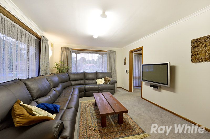 1/18 Renwick Road, Ferntree Gully, VIC 3156