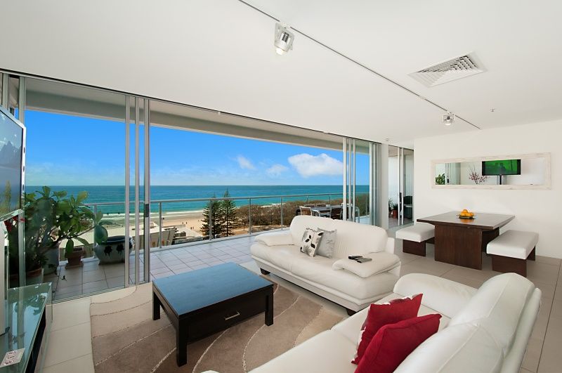 159 Old Burleigh Road, Broadbeach QLD 4218