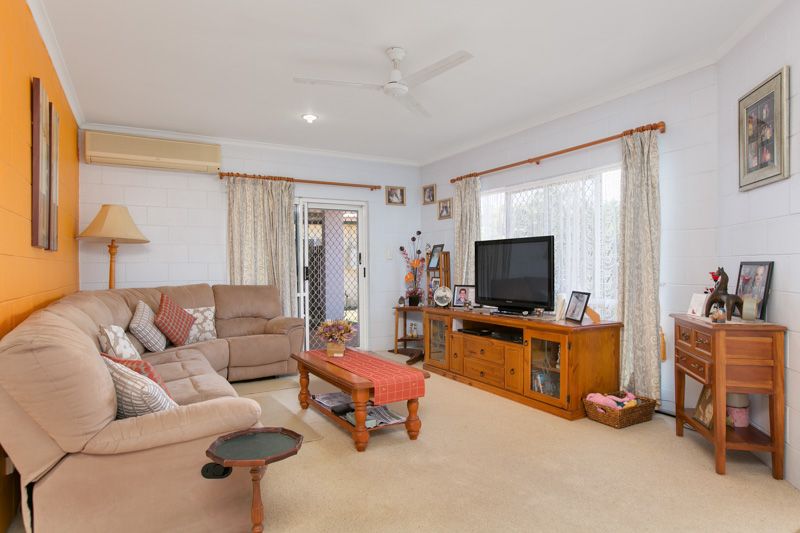 43 Bi-Centennial Road, Bentley Park, QLD 4869
