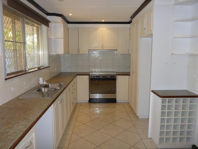 4 Hall Street, Bulgarra, WA 6714