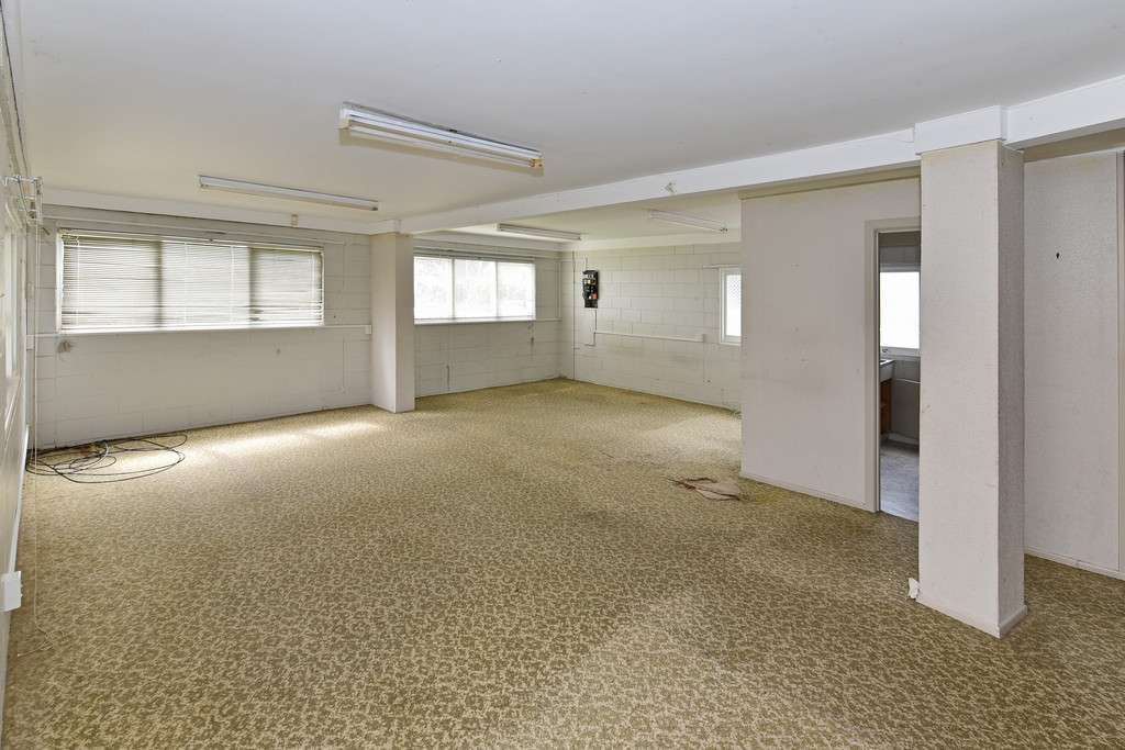 11 Patricia Place photo 6