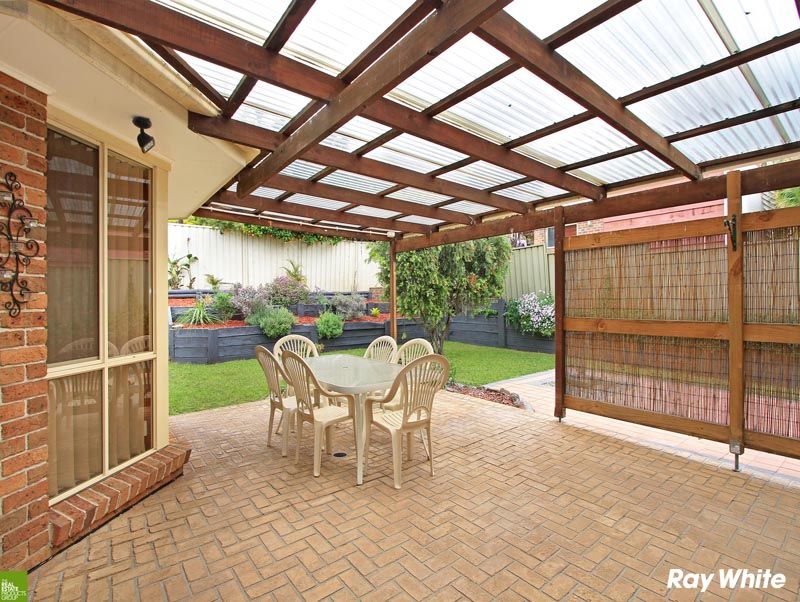 90 Daintree Drive, Albion Park, NSW 2527