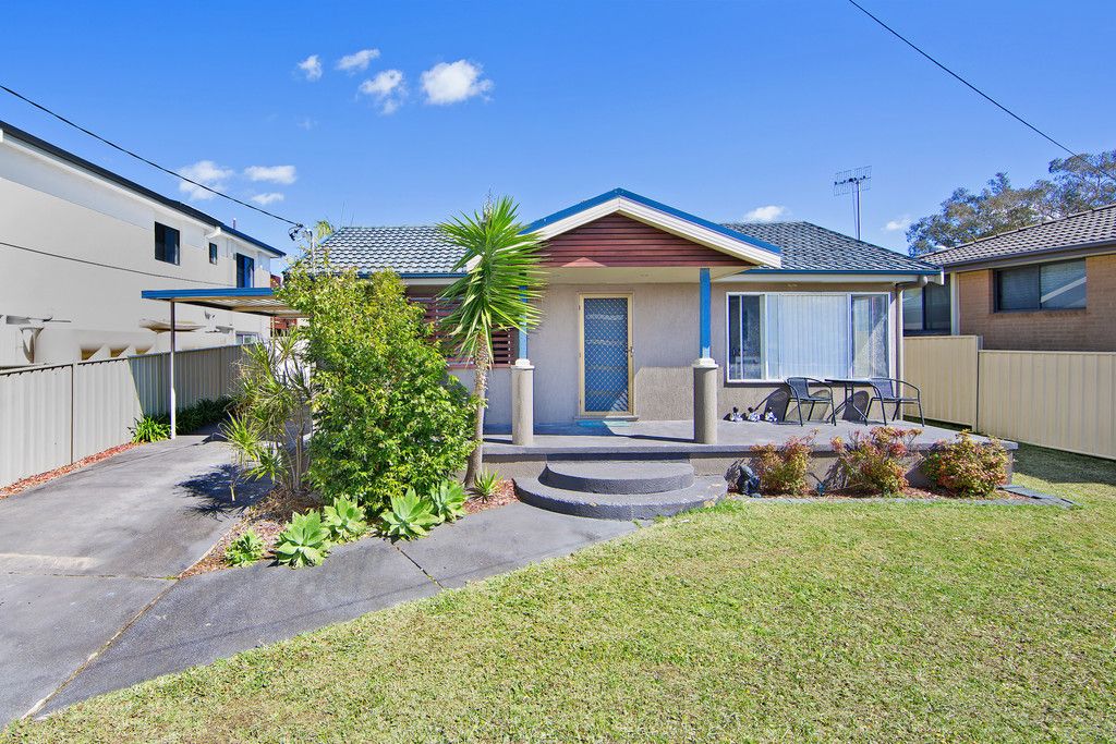 69 Brooke Avenue, Killarney Vale NSW 2261