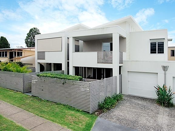 74 Mons Road, Carina Heights QLD 4152