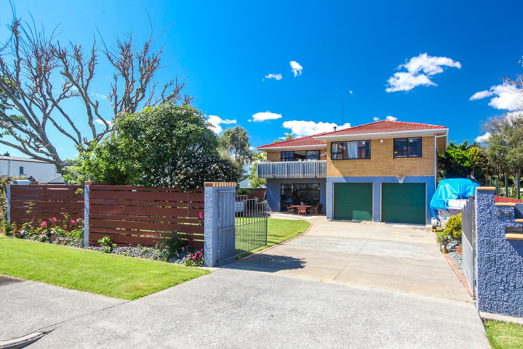 24 Motu Place, Mount Wellington, Auckland City