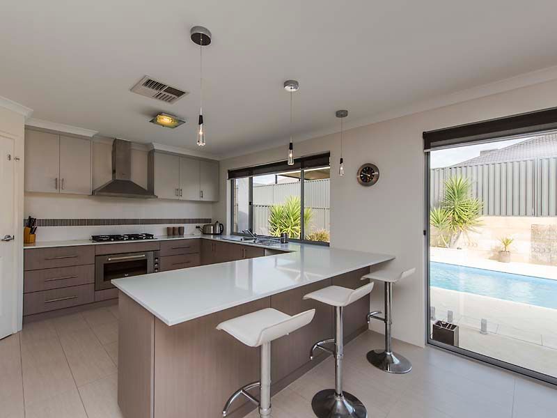 16 Valiant Parade, Baldivis, WA 6171