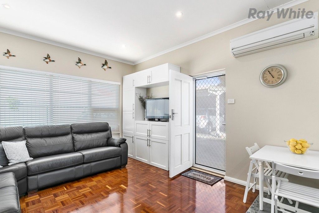 4/19 Military Road, West Beach, SA 5024