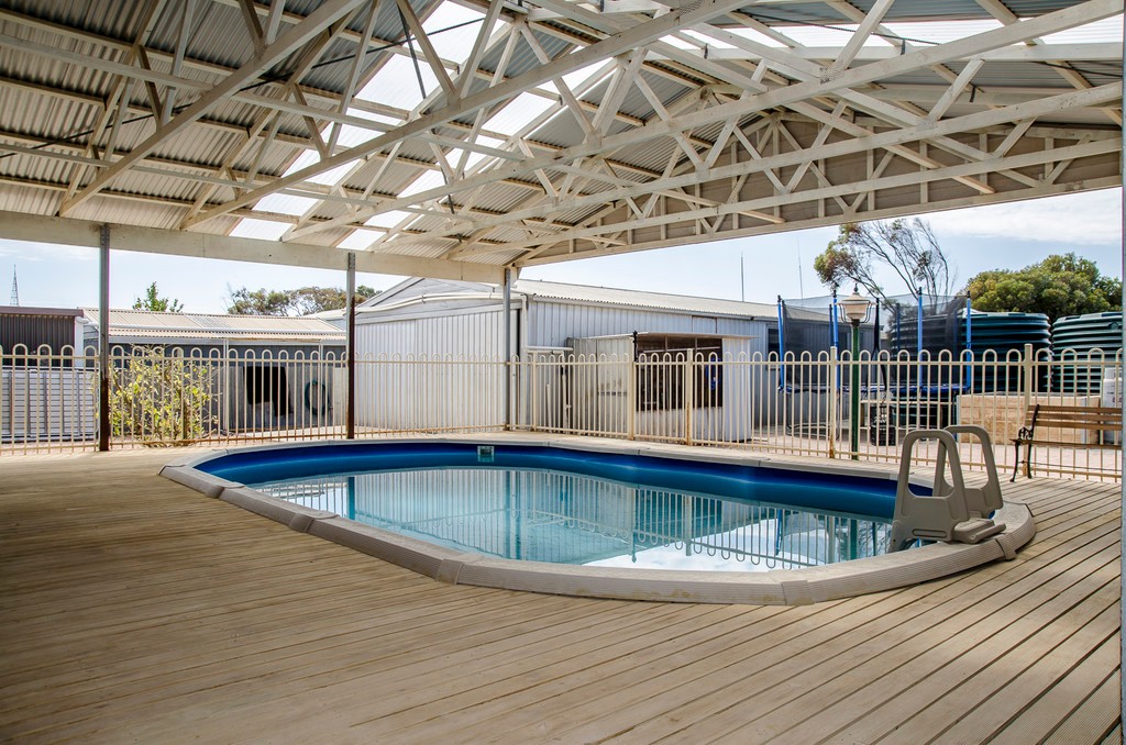 3 Collins Street, Ceduna, SA 5690