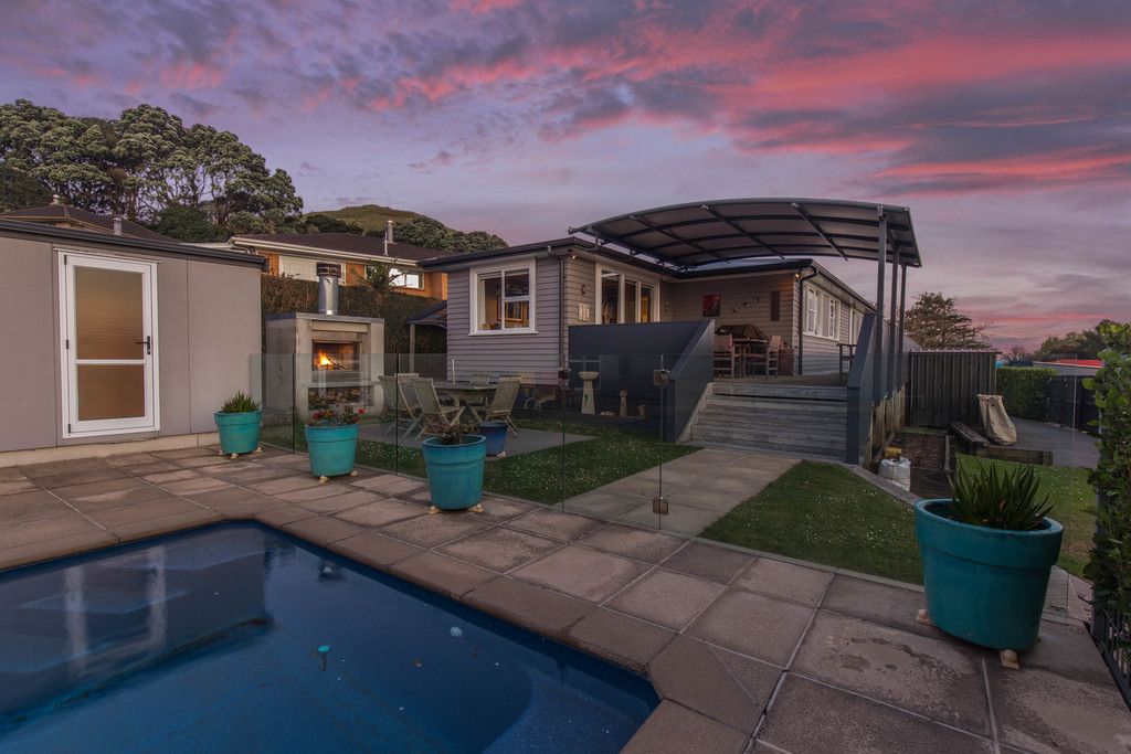 14 Pikitea Road, Mangere Bridge, Manukau City