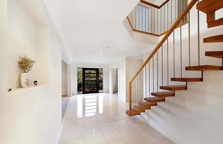 29 Canada Place, Arundel, QLD 4214