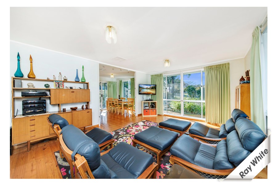 13 Fiaschi Street, Macgregor, ACT 2615