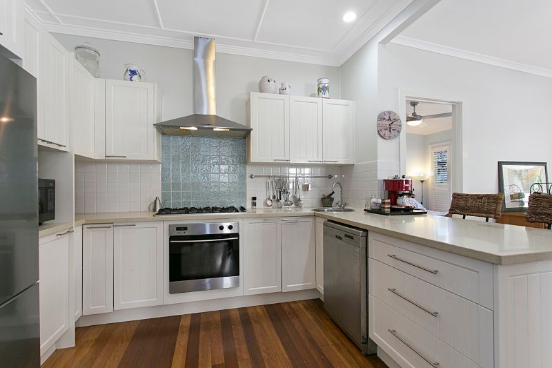 58 Turner Avenue, Fairfield, QLD 4103