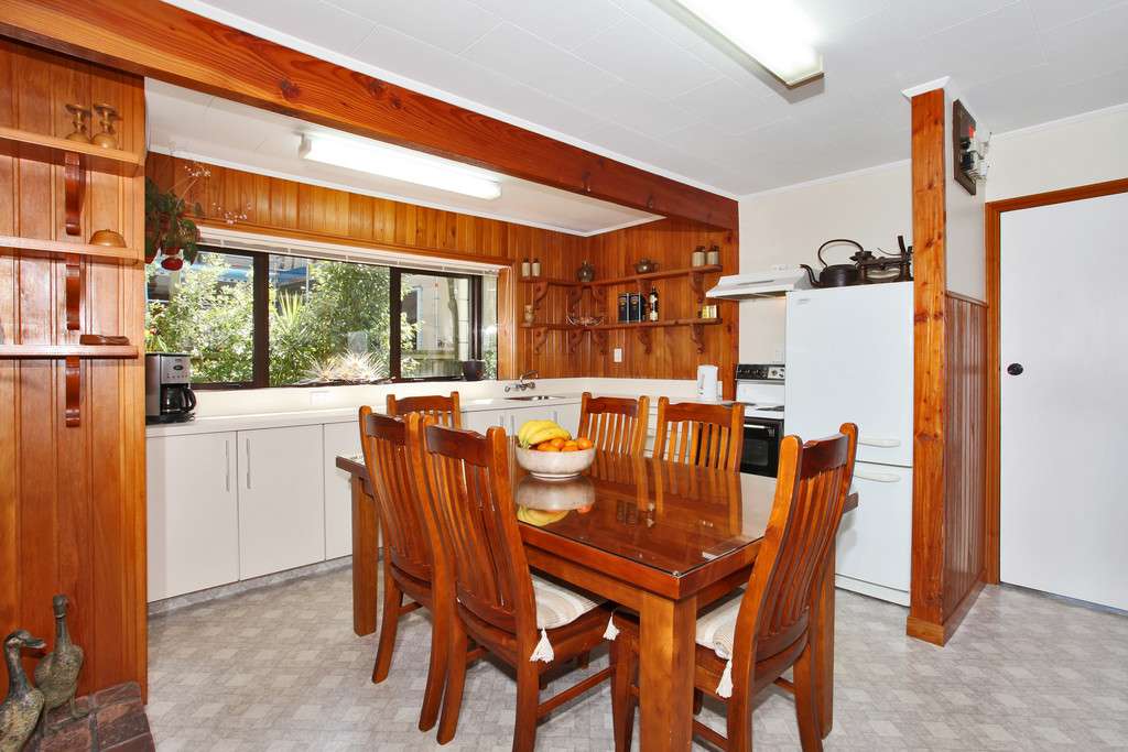 59a Rocking Horse Road photo 2