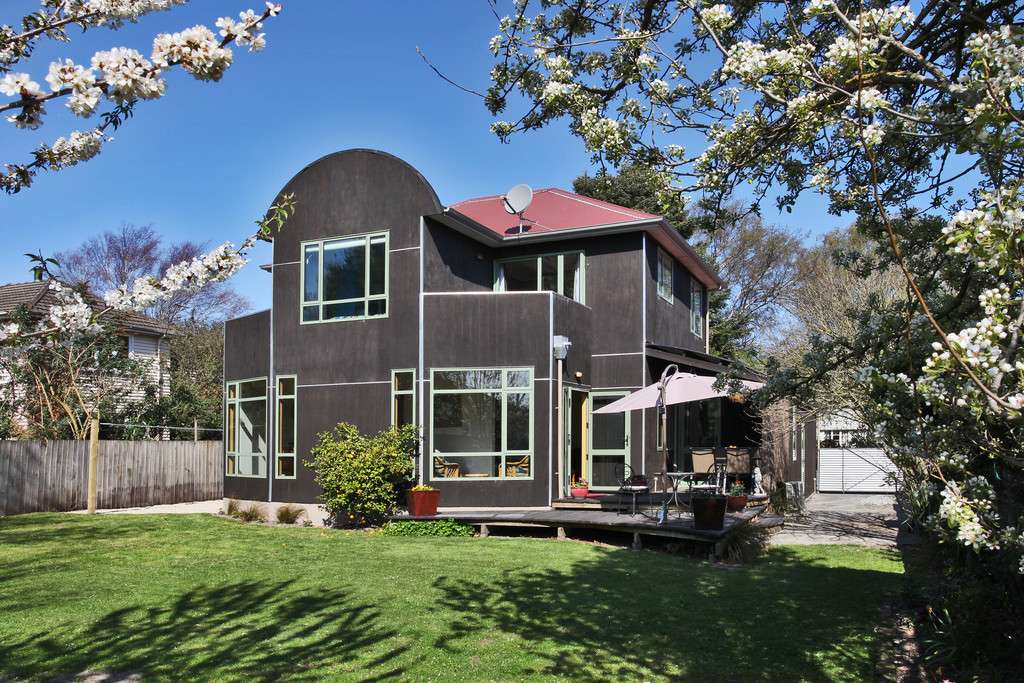 180 Aorangi Road photo 0