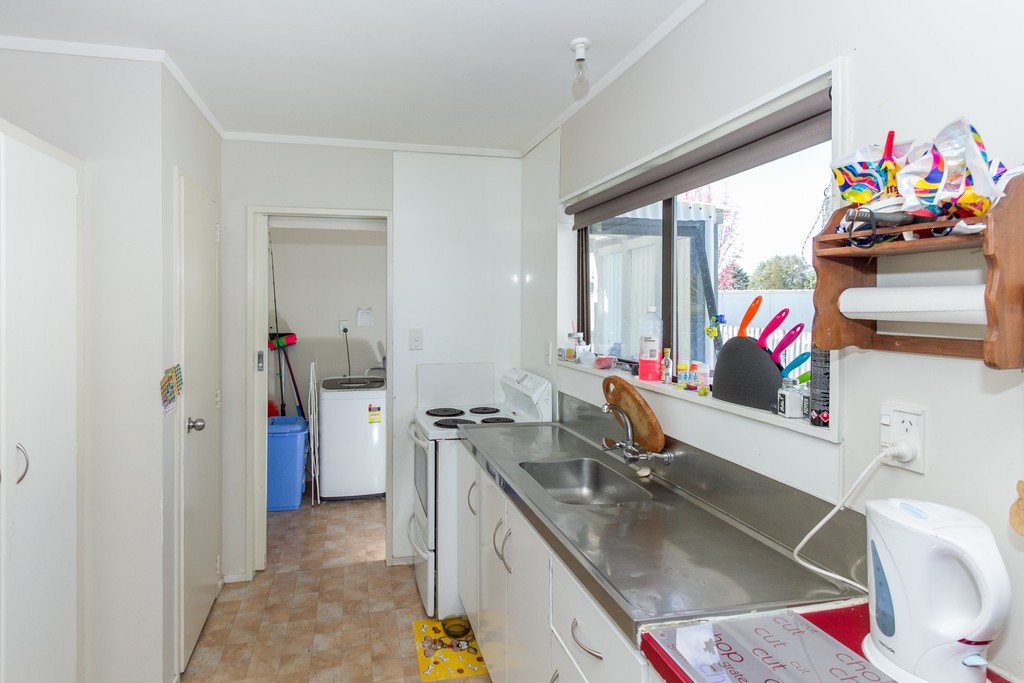 12a Lloyd Drive, Nawton, Hamilton City