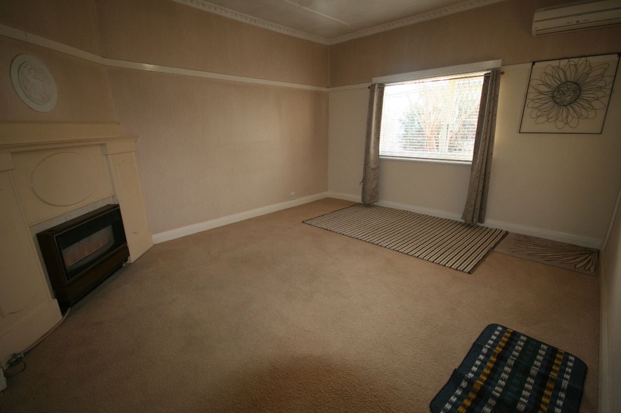 129 Stornaway Road, QUEANBEYAN, NSW 2620