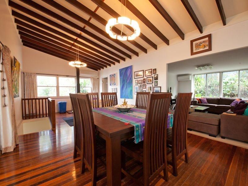 Holland Park West, QLD 4121