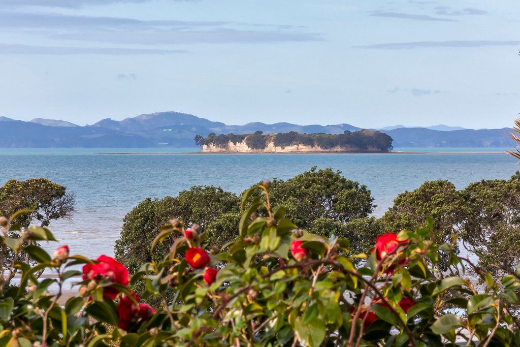 2/101 Selwyn Road, Cockle Bay, Manukau City