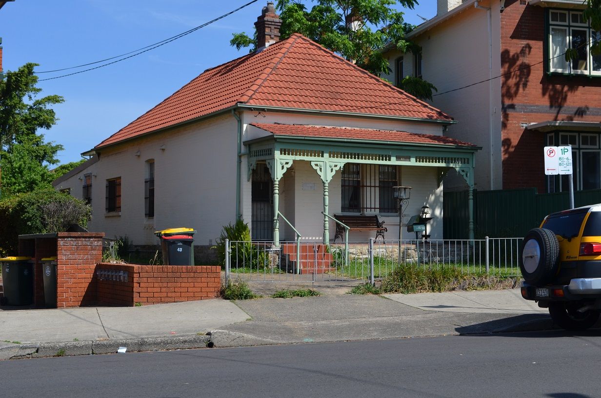 43 South Parade, Campsie NSW 2194