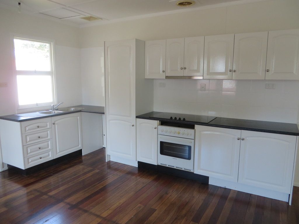 21 Seaview Parade, Deception Bay, QLD 4508