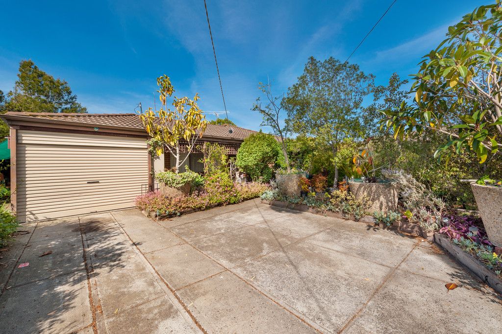 12 Midas Court, Meadow Heights, VIC 3048