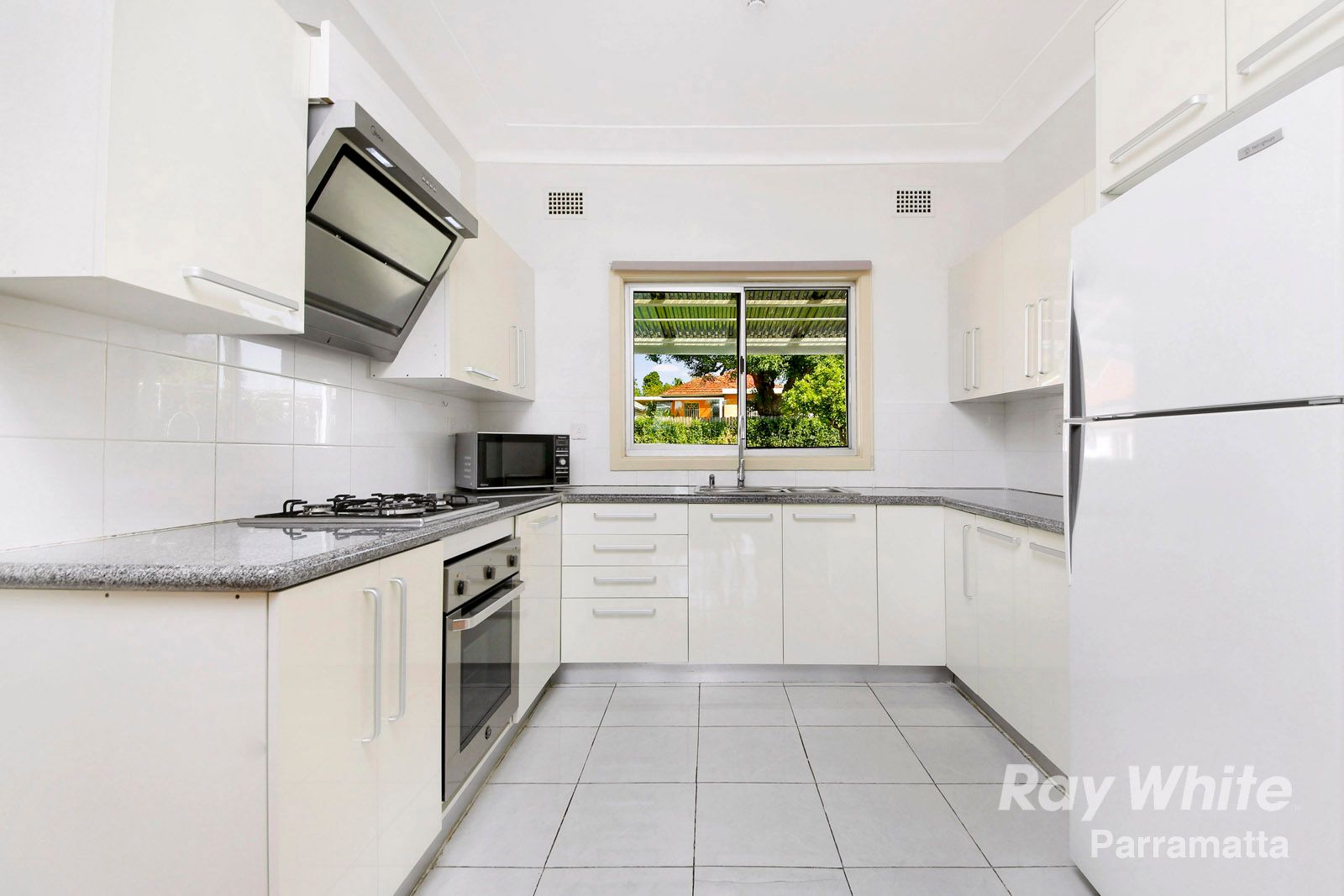 38 Hammers Road, Northmead, NSW 2152