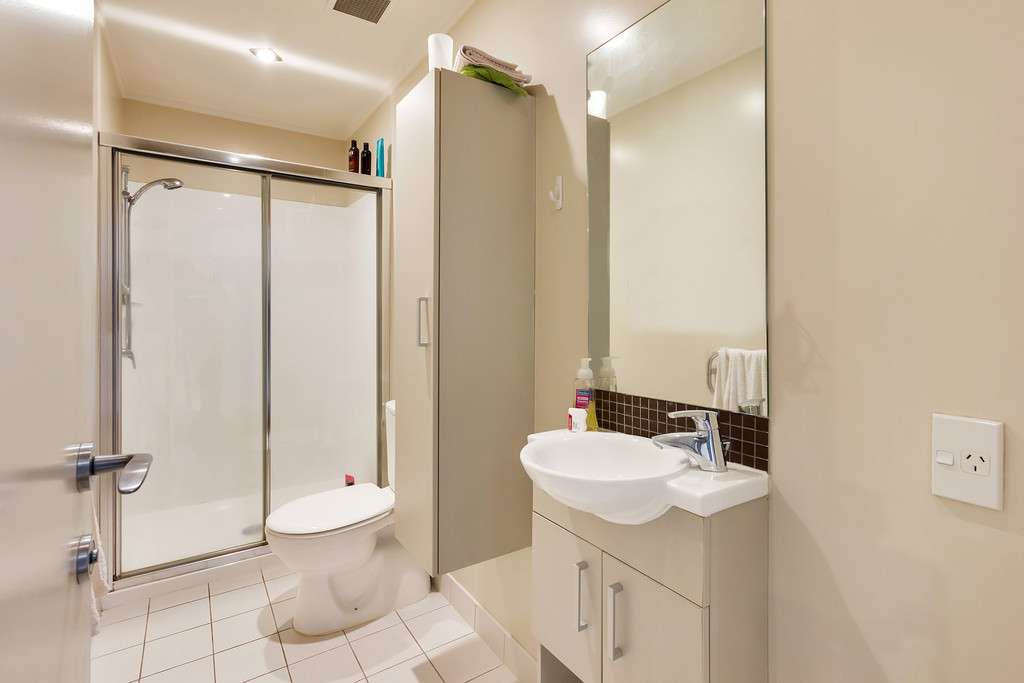 184 Symonds Street photo 5