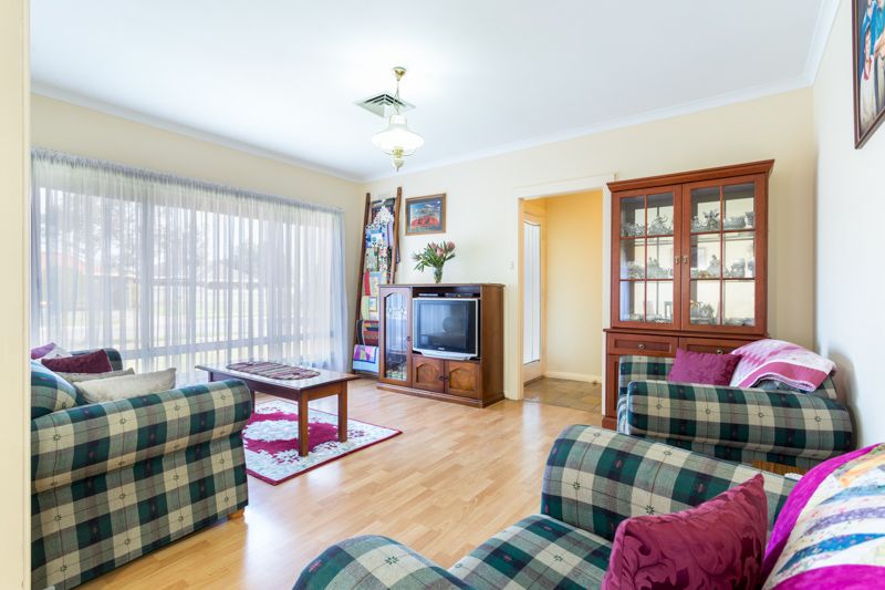 9 Washington Crescent, Findon, SA 5023
