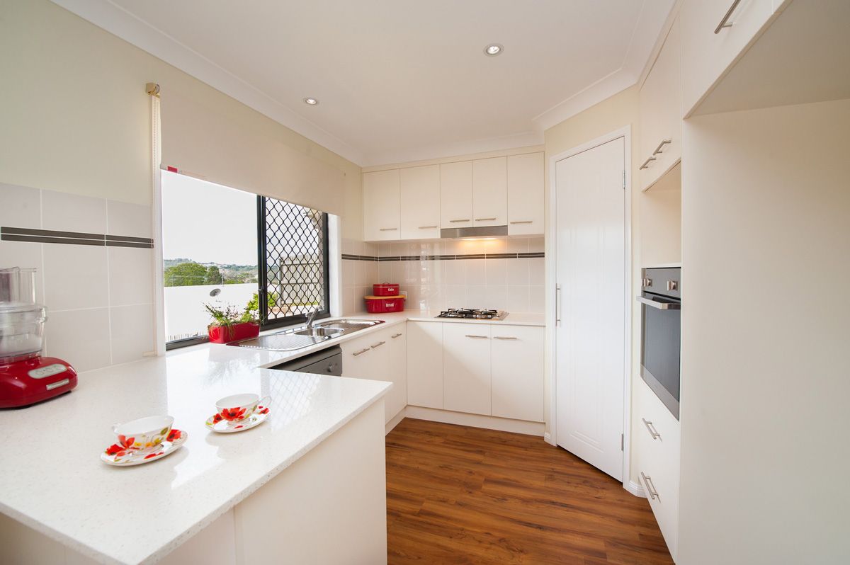 2/18 Willowburn Drive, Rockville, QLD 4350