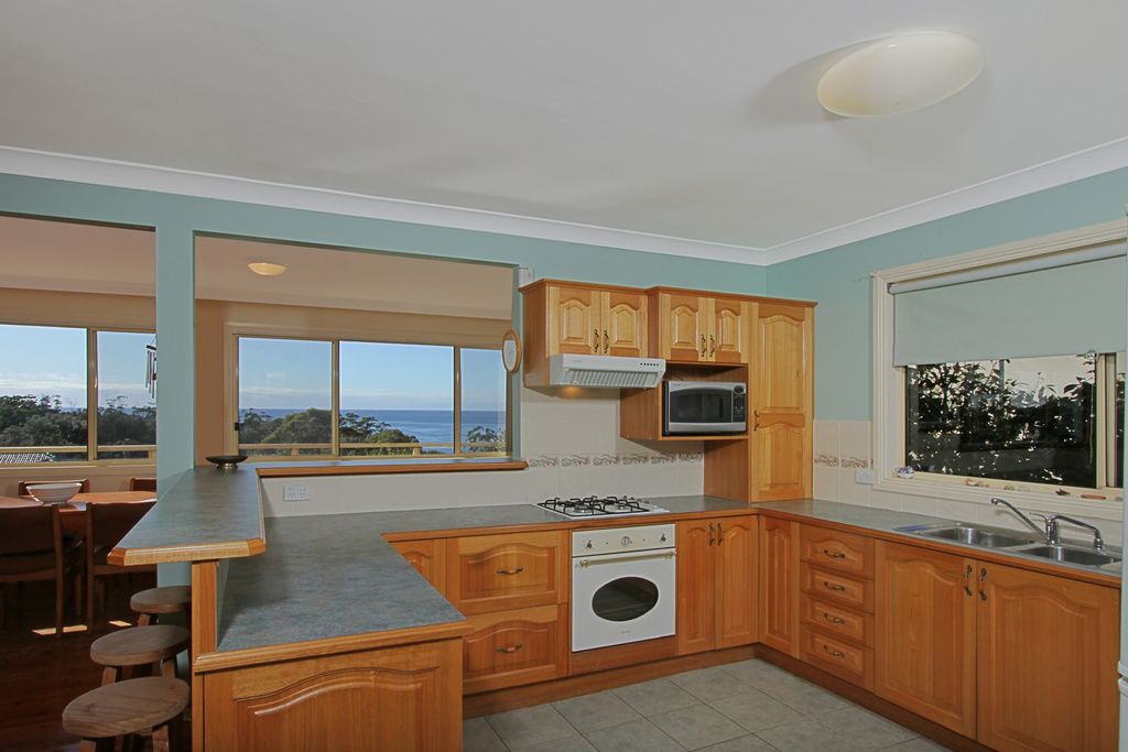 38 Seaview Street, Mollymook, NSW 2539