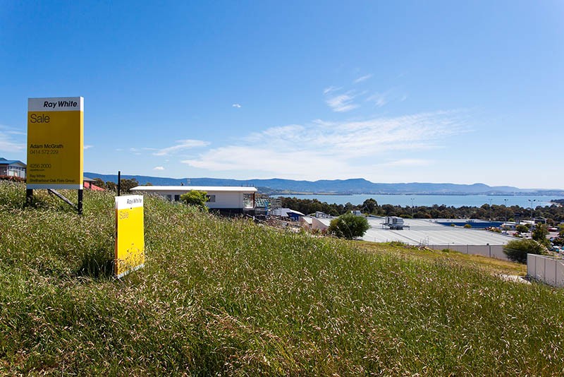 18b Falcon Street, Shellharbour City Centre, NSW 2529