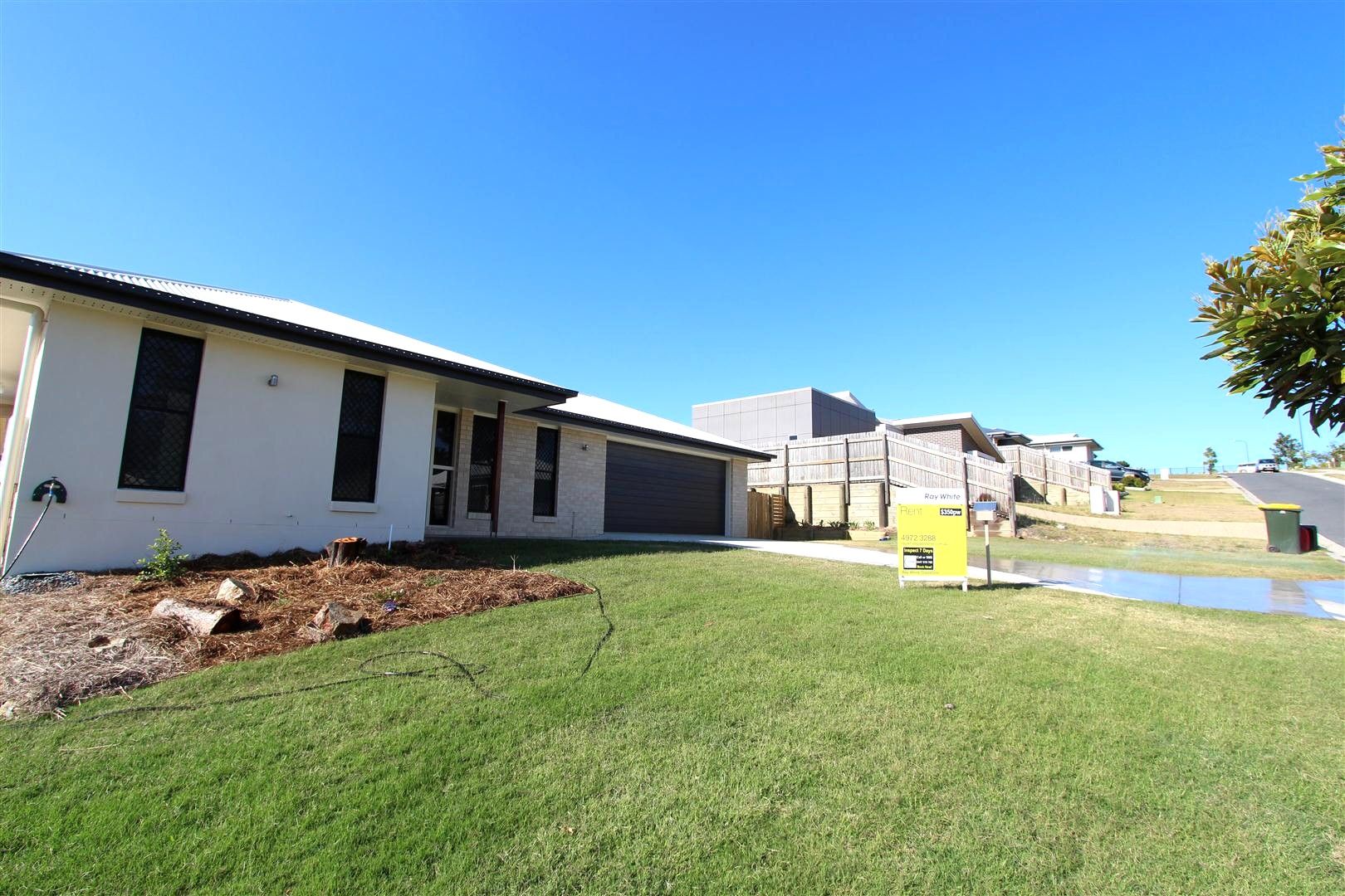 23 Broadwater Place, Kirkwood, QLD 4680