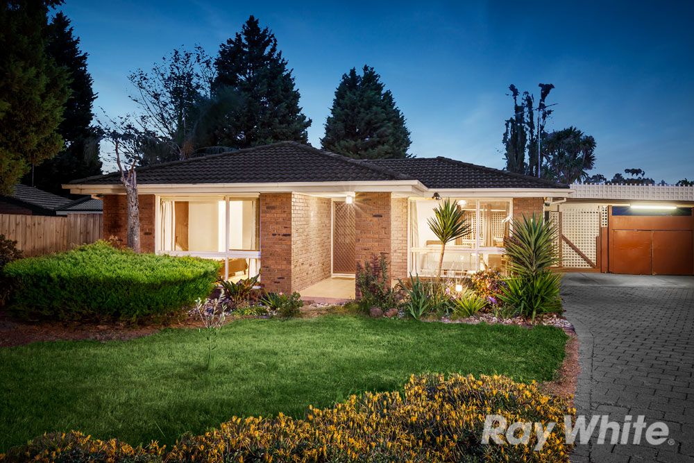 5 Septimus Close, Mill Park VIC 3082