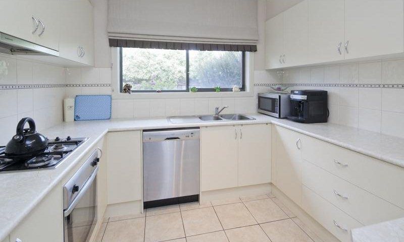 1/1375 High Street Road, Wantirna South, VIC 3152