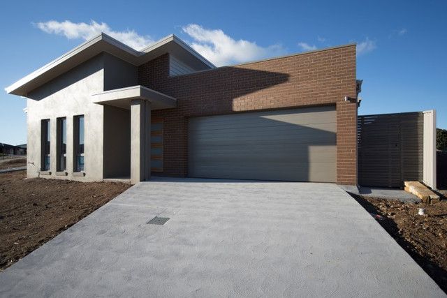 31 Anakie Court, Ngunnawal ACT 2913