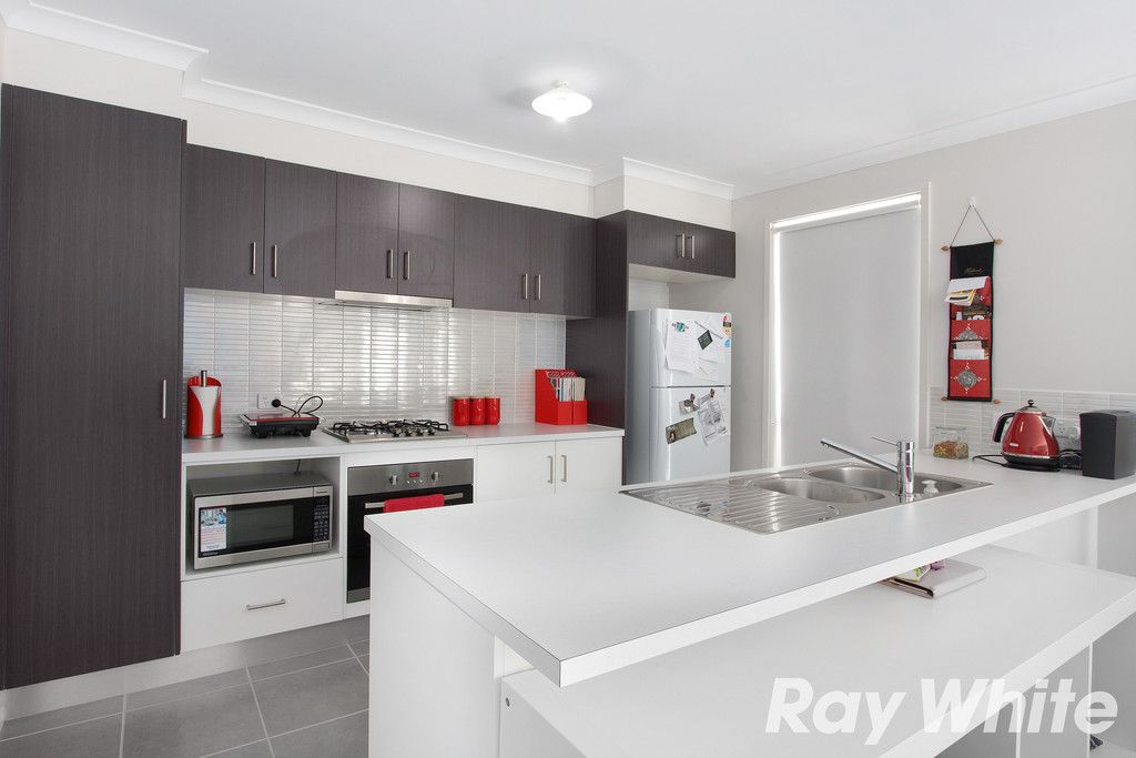 1B Guest Road, PAKENHAM, VIC 3810