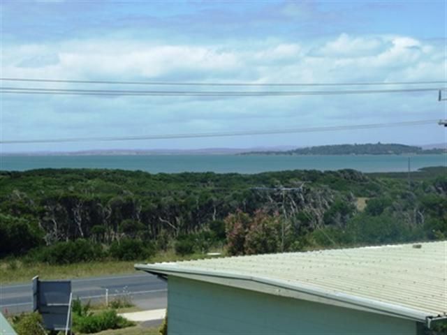 1A Dunvegan Crescent, SURF BEACH, VIC 3922