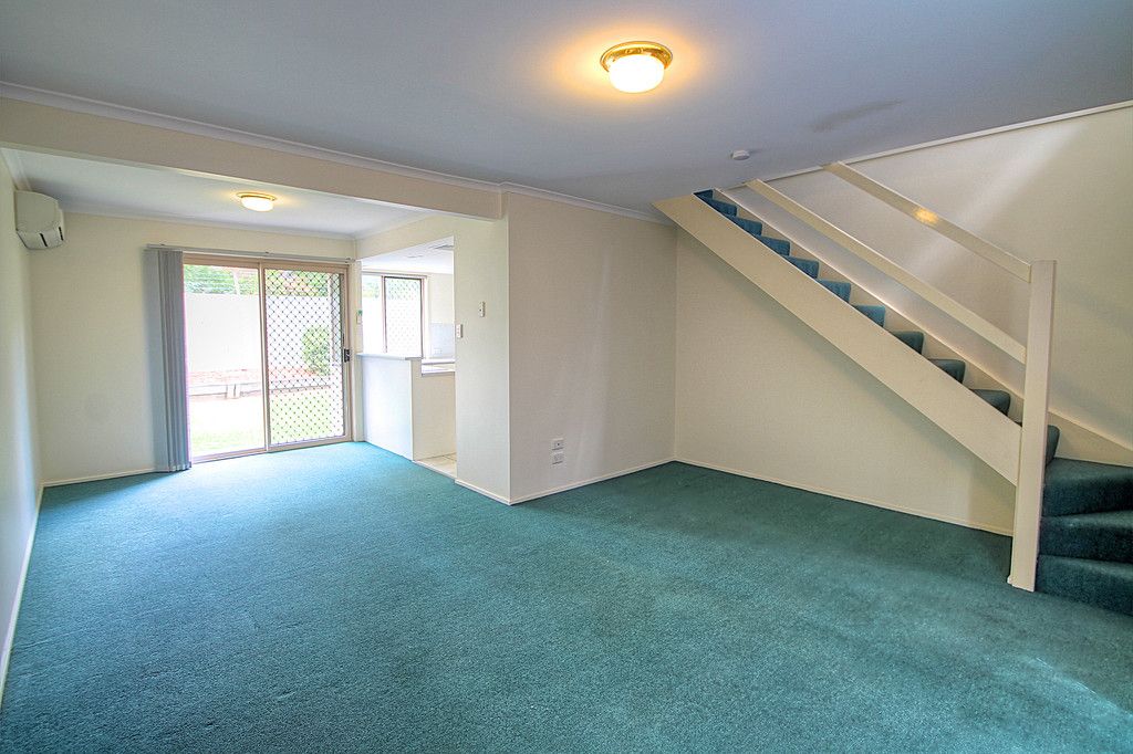 27/1A Joyce Street, East Ipswich, QLD 4305