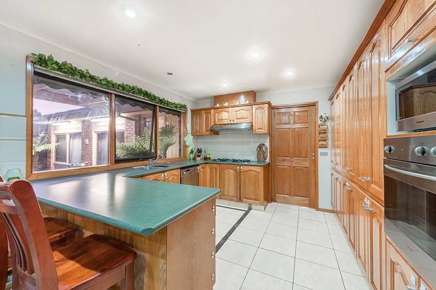 12 Abercarn Avenue, Craigieburn, VIC 3064
