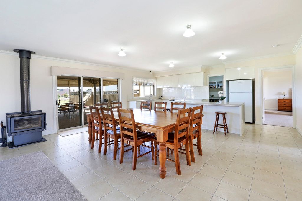 19 Macrossan Avenue, Bannockburn, VIC 3331